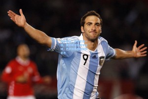 每体揭秘，战切尔西一役，费尔明带伤咬牙坚持，巴萨新星展现钢铁意志